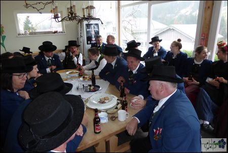 Maiblasen (93a).JPG